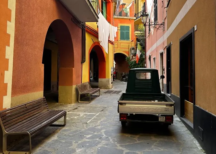 Apartament Dal Ferroviere - A Charming Stone Retreat In Cinque Terre *